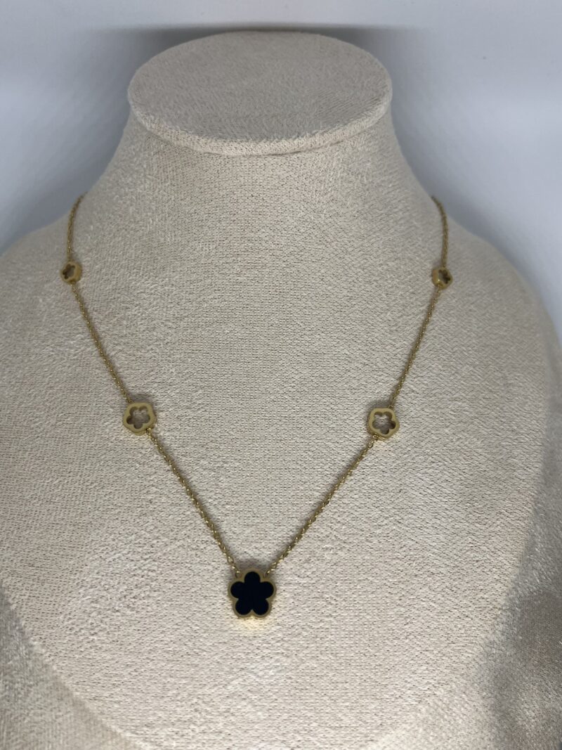collier trefle or noir